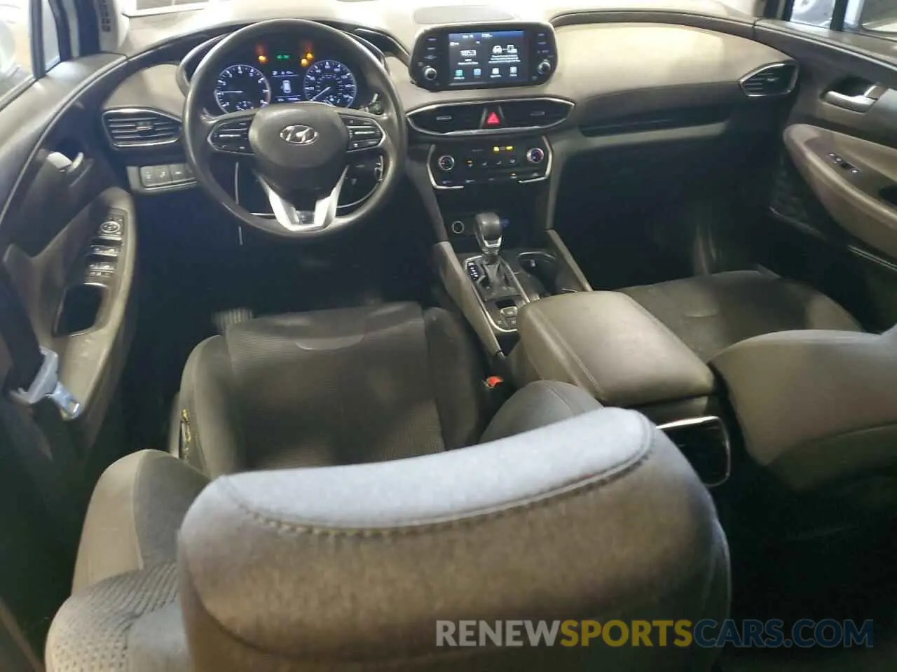 8 Photograph of a damaged car 5NMS23AD6KH009486 HYUNDAI SANTA FE 2019