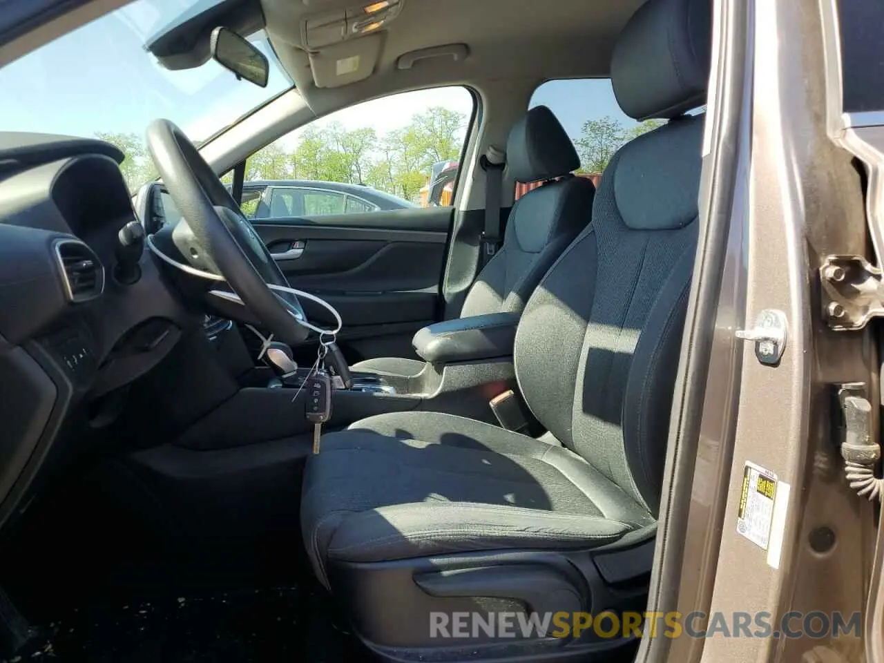 7 Фотография поврежденного автомобиля 5NMS23AD6KH016499 HYUNDAI SANTA FE 2019