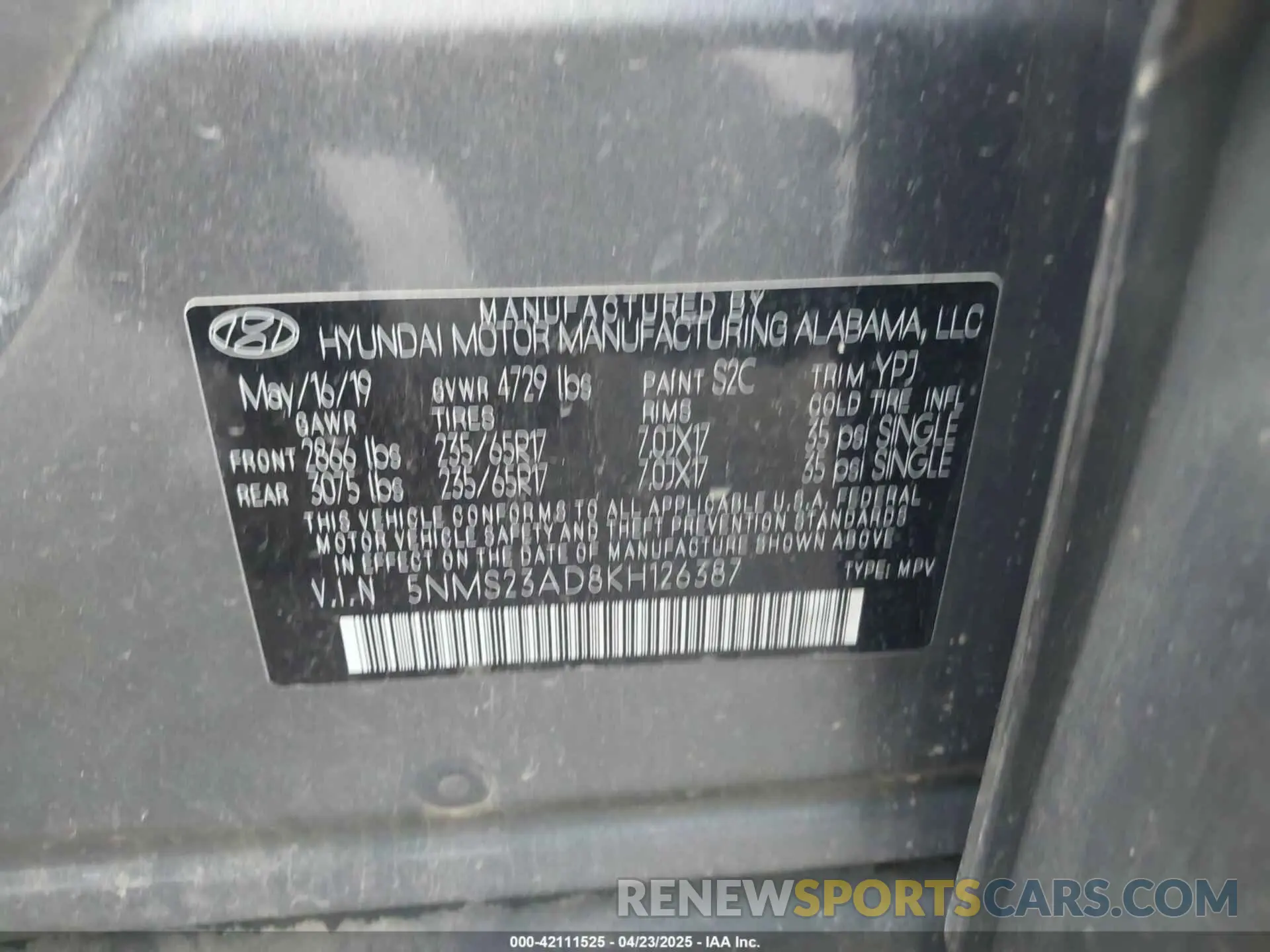 9 Photograph of a damaged car 5NMS23AD8KH126387 HYUNDAI SANTA FE 2019