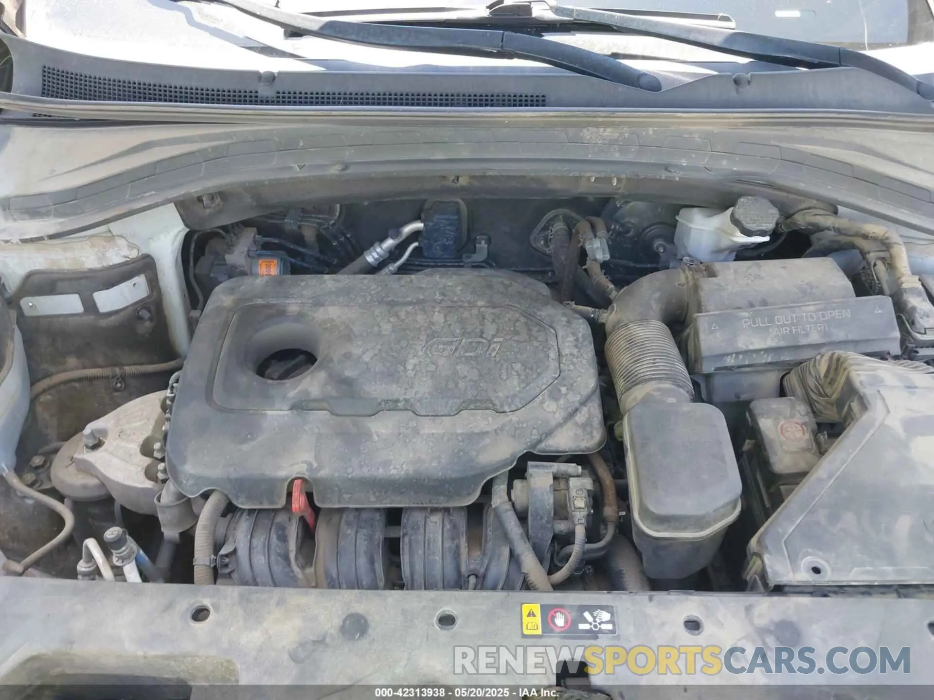 10 Photograph of a damaged car 5NMS23ADXKH000872 HYUNDAI SANTA FE 2019