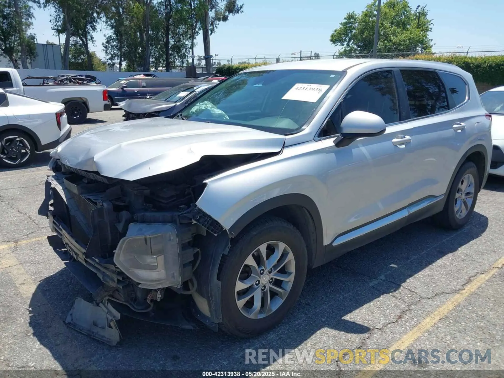 2 Photograph of a damaged car 5NMS23ADXKH000872 HYUNDAI SANTA FE 2019