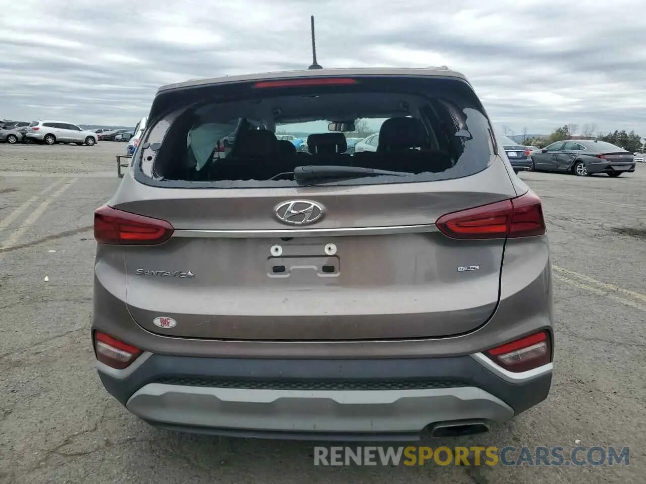 6 Photograph of a damaged car 5NMS2CAD0KH123337 HYUNDAI SANTA FE 2019