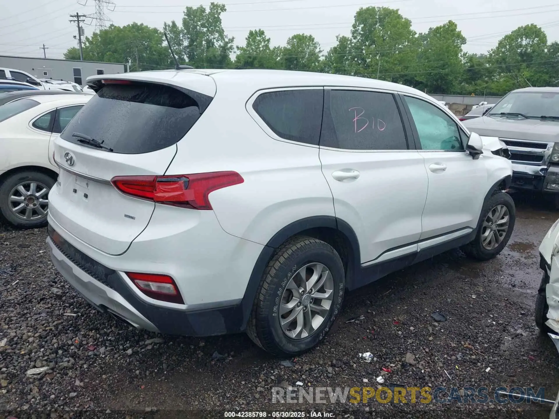 4 Фотография поврежденного автомобиля 5NMS2CAD1KH032805 HYUNDAI SANTA FE 2019