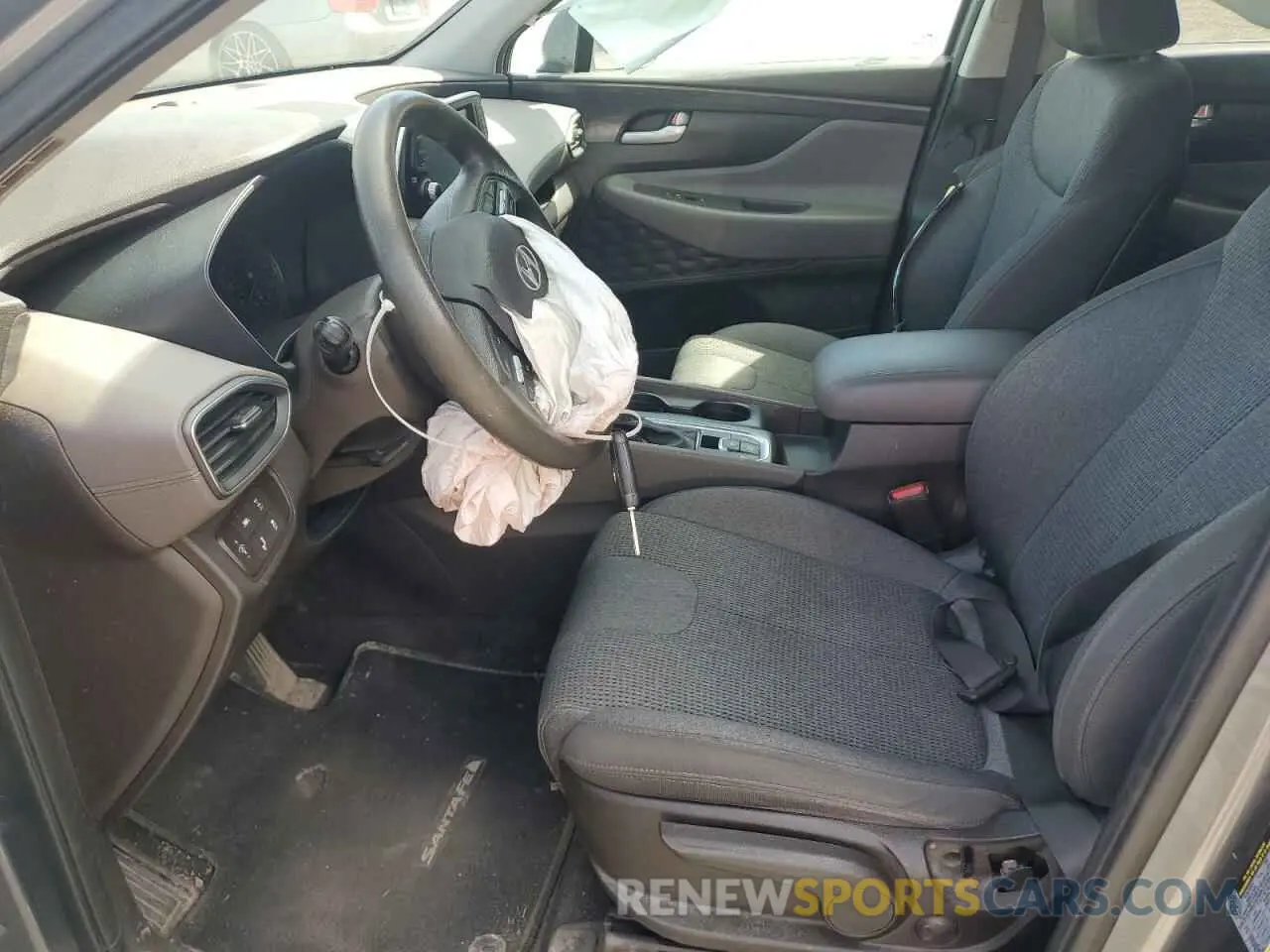 7 Photograph of a damaged car 5NMS2CAD1KH082555 HYUNDAI SANTA FE 2019