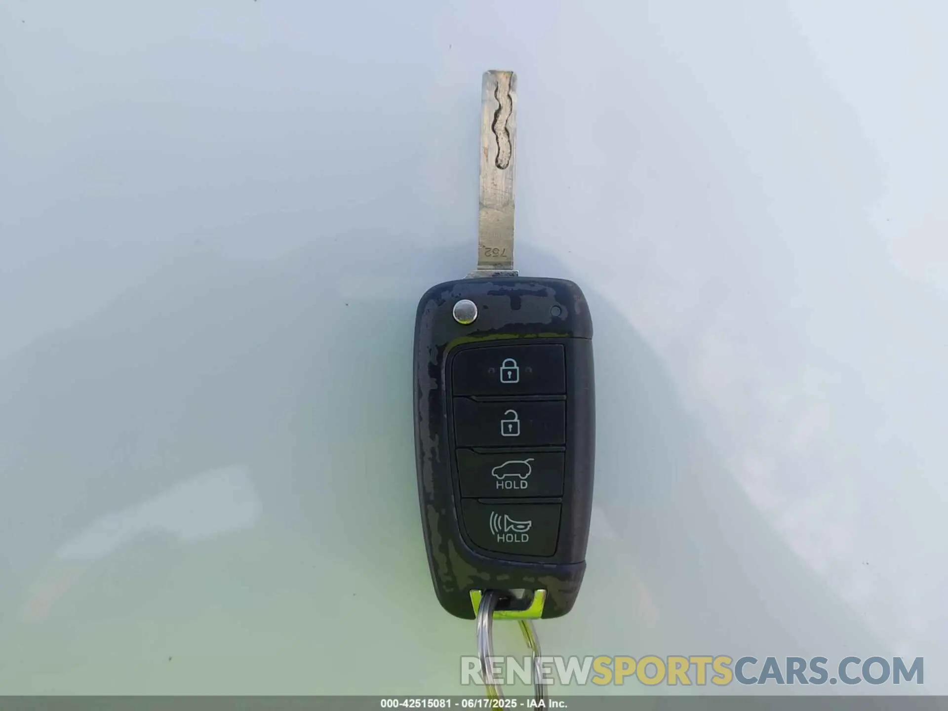 11 Фотография поврежденного автомобиля 5NMS2CAD1KH121306 HYUNDAI SANTA FE 2019