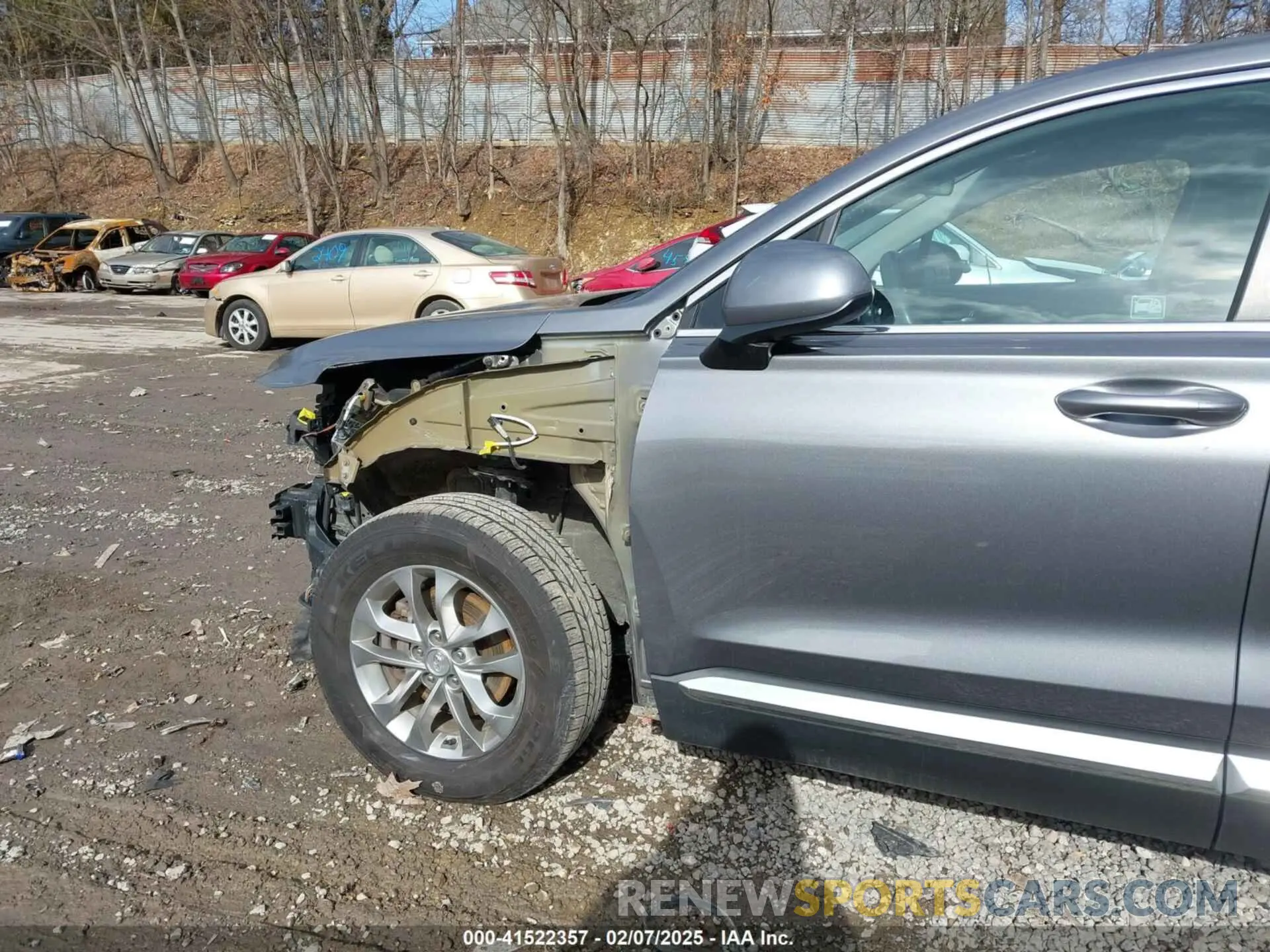 18 Фотография поврежденного автомобиля 5NMS2CAD2KH084511 HYUNDAI SANTA FE 2019