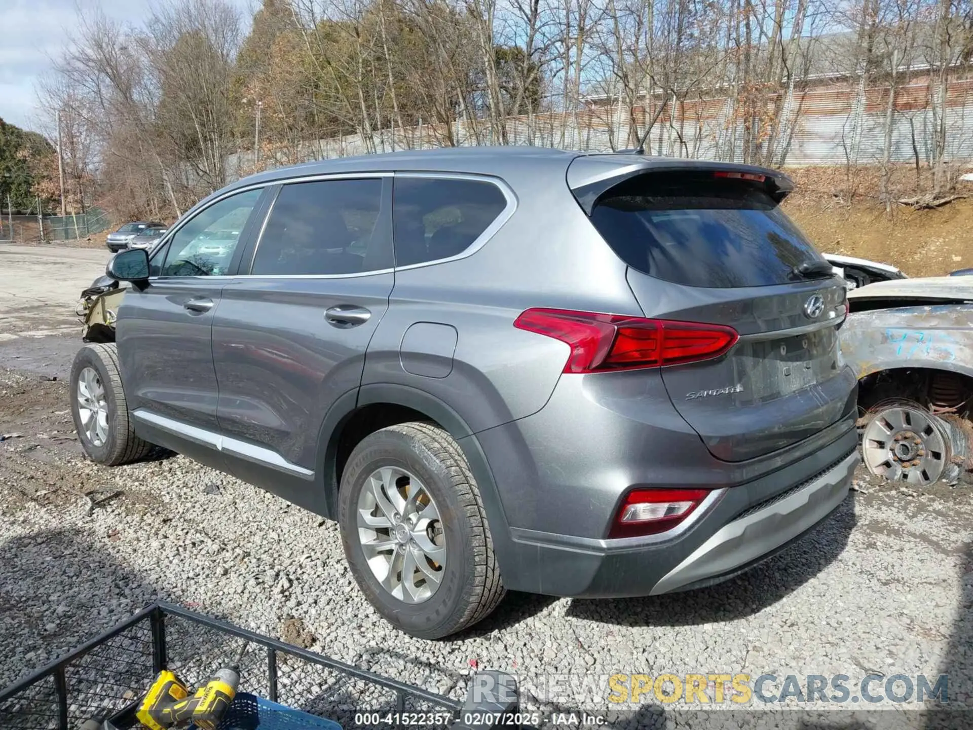 3 Фотография поврежденного автомобиля 5NMS2CAD2KH084511 HYUNDAI SANTA FE 2019