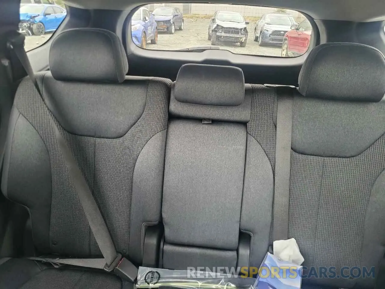 10 Photograph of a damaged car 5NMS2CAD3KH007792 HYUNDAI SANTA FE 2019