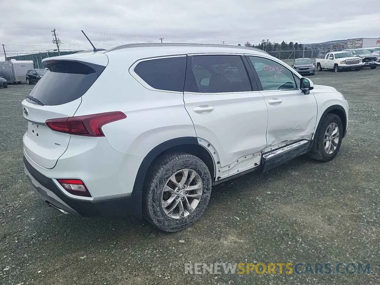 3 Photograph of a damaged car 5NMS2CAD3KH007792 HYUNDAI SANTA FE 2019