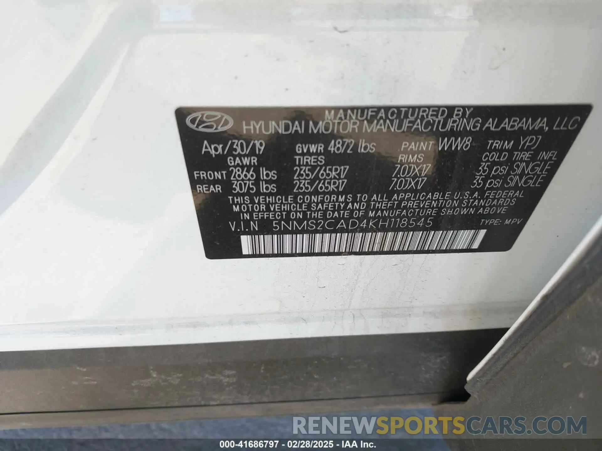 9 Photograph of a damaged car 5NMS2CAD4KH118545 HYUNDAI SANTA FE 2019