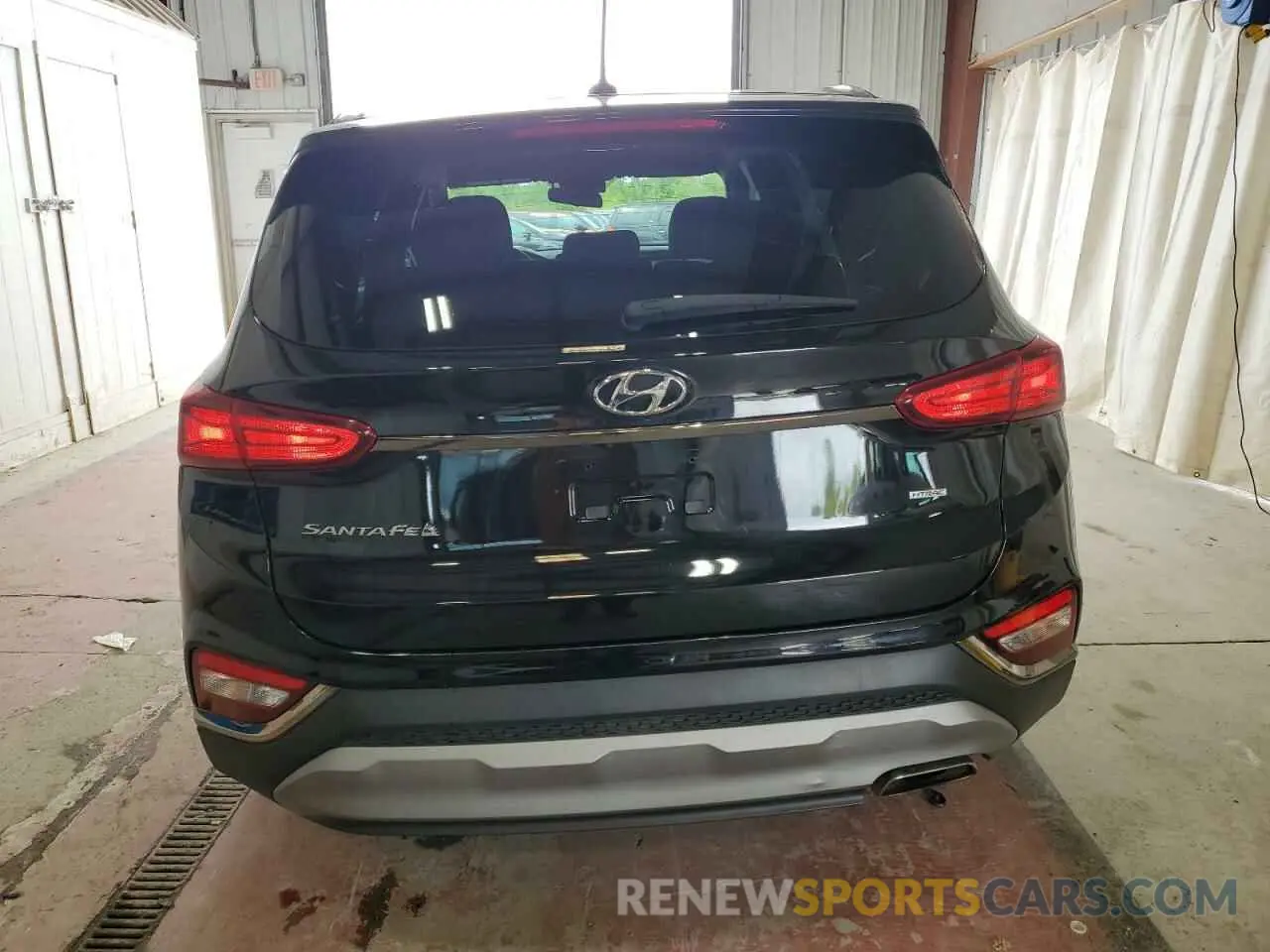 6 Photograph of a damaged car 5NMS2CAD5KH008166 HYUNDAI SANTA FE 2019