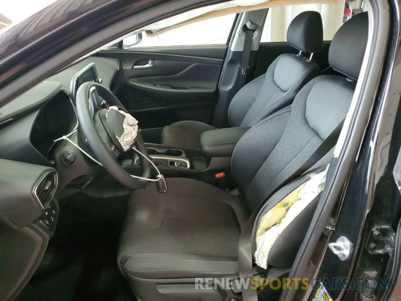 7 Photograph of a damaged car 5NMS2CAD5KH008166 HYUNDAI SANTA FE 2019