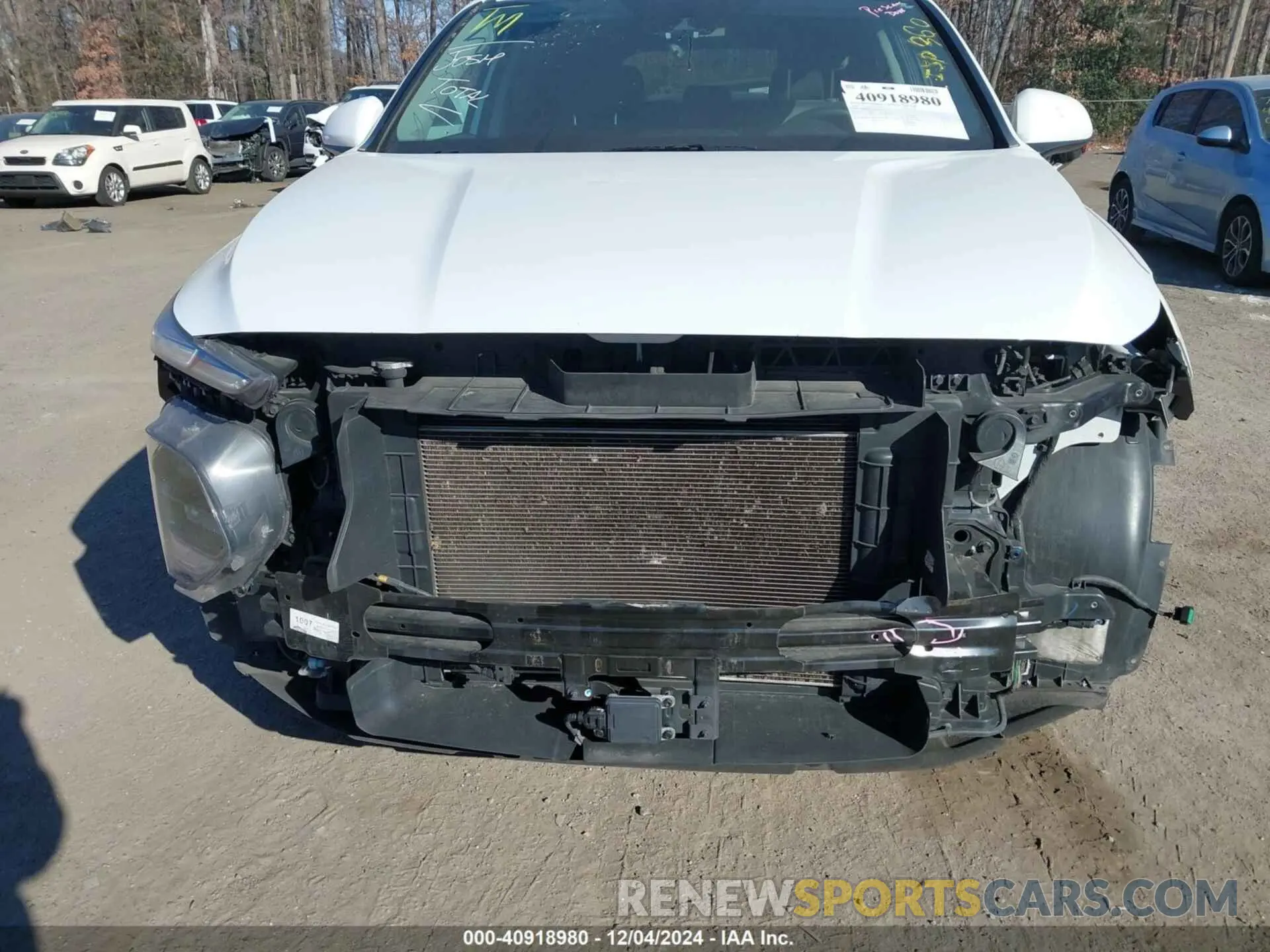 6 Photograph of a damaged car 5NMS2CAD5KH011357 HYUNDAI SANTA FE 2019