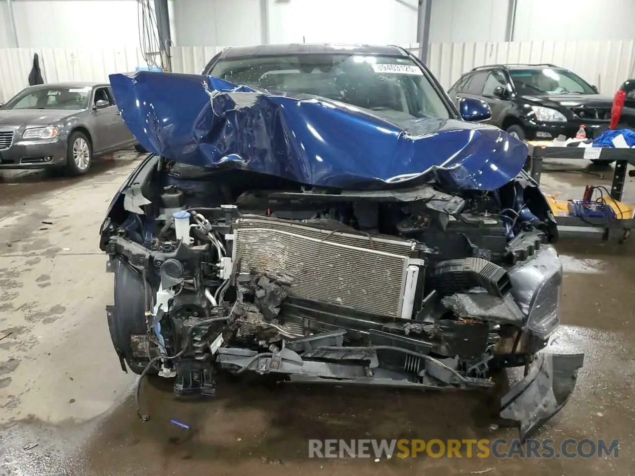 5 Photograph of a damaged car 5NMS2CAD6KH057151 HYUNDAI SANTA FE 2019