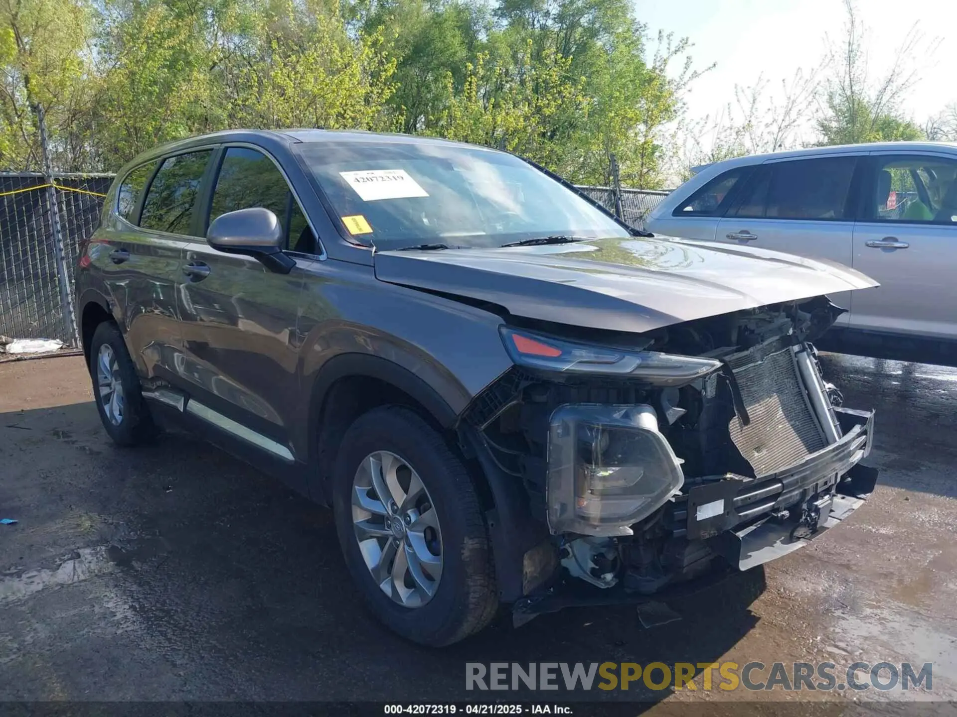 6 Photograph of a damaged car 5NMS2CAD6KH098590 HYUNDAI SANTA FE 2019