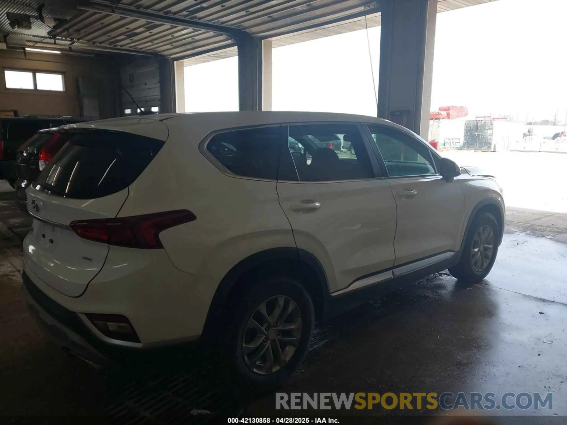 13 Фотография поврежденного автомобиля 5NMS2CAD6KH135413 HYUNDAI SANTA FE 2019