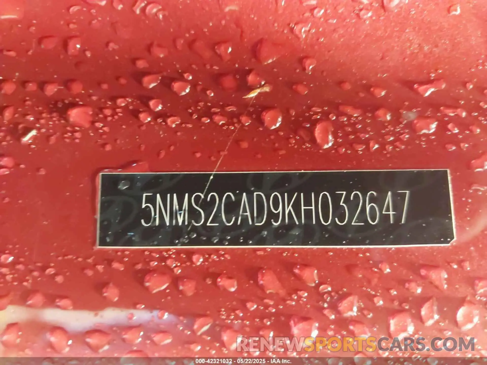 9 Photograph of a damaged car 5NMS2CAD9KH032647 HYUNDAI SANTA FE 2019