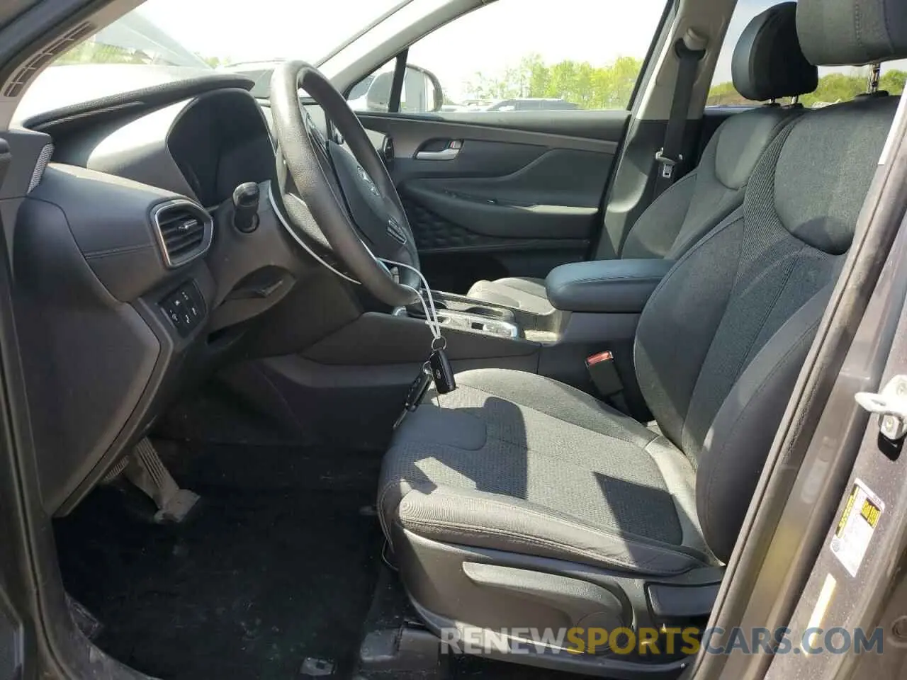 7 Photograph of a damaged car 5NMS2CAD9KH119190 HYUNDAI SANTA FE 2019