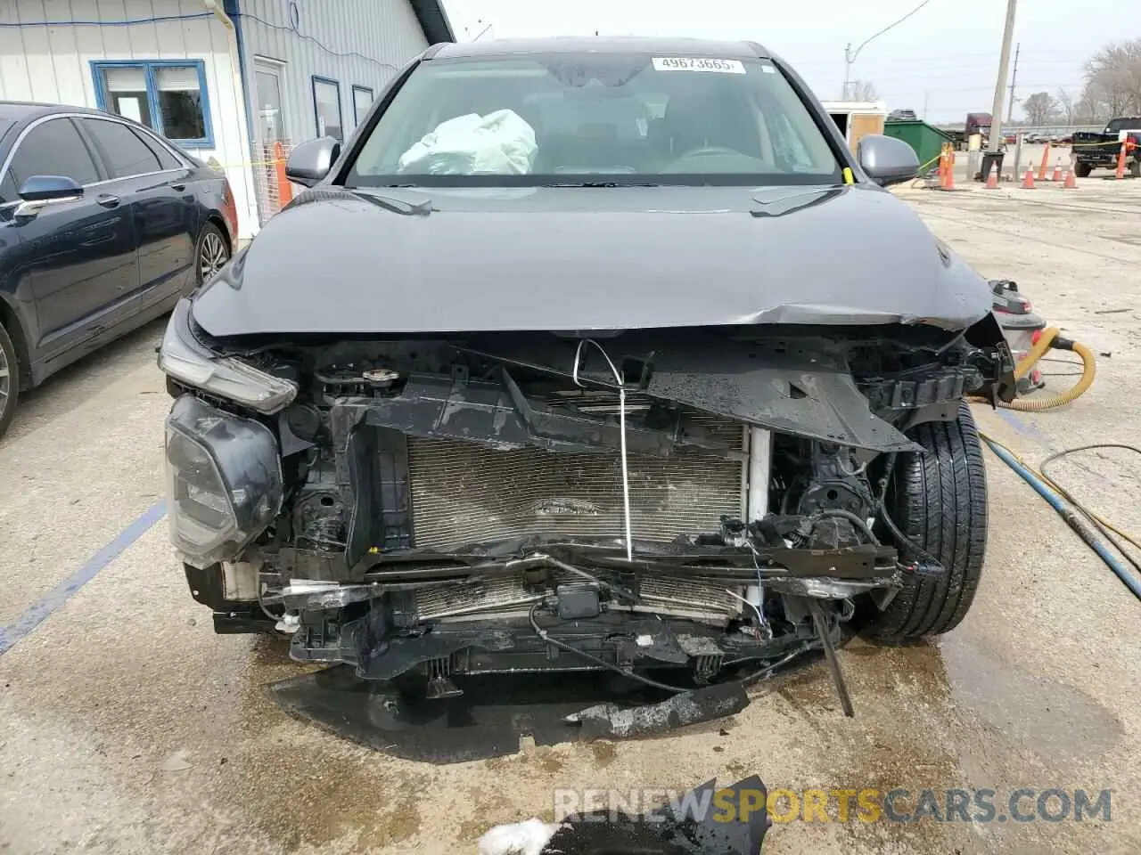 5 Photograph of a damaged car 5NMS2CAD9KH131243 HYUNDAI SANTA FE 2019