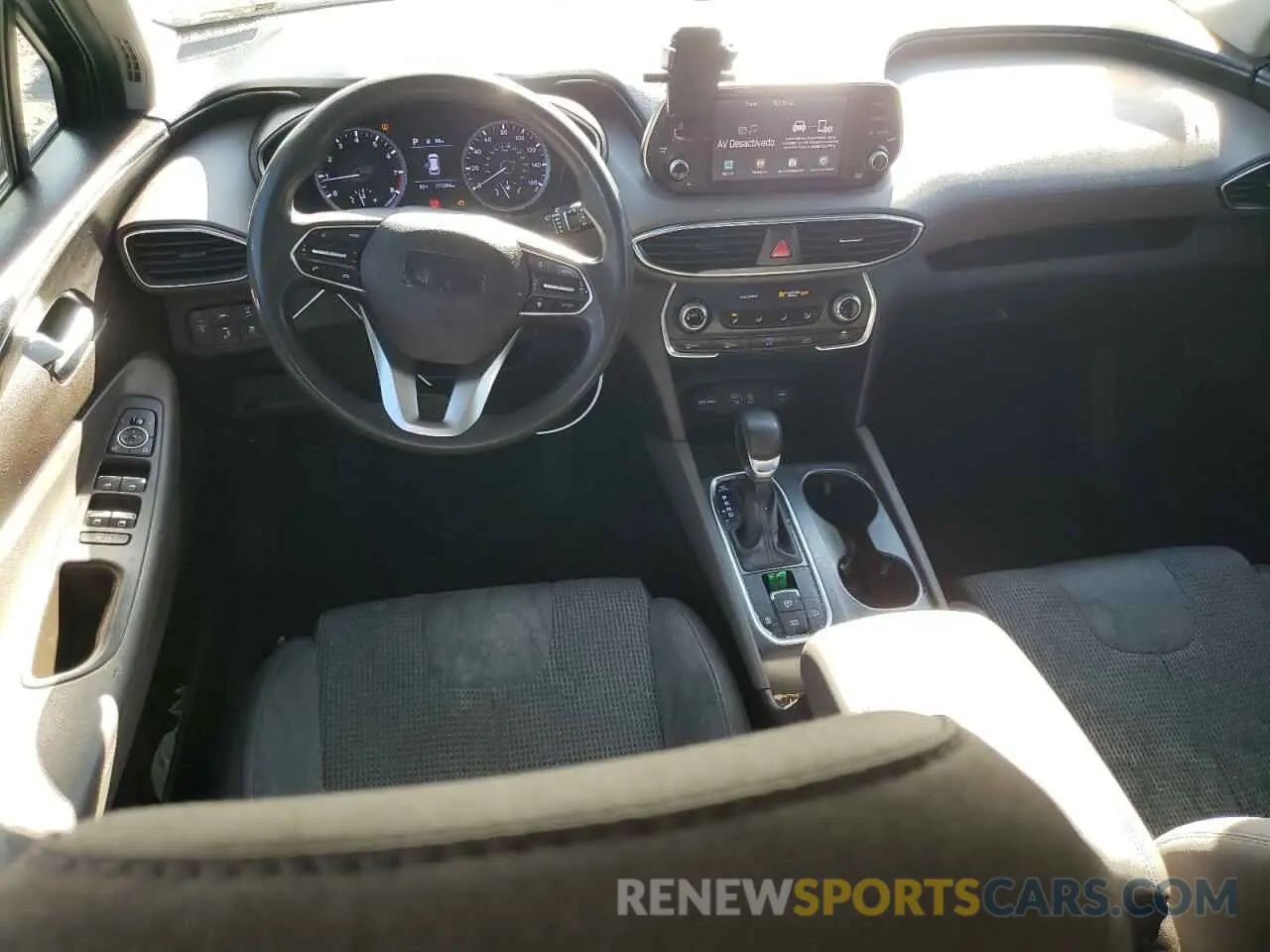 8 Photograph of a damaged car 5NMS2CADXKH002640 HYUNDAI SANTA FE 2019