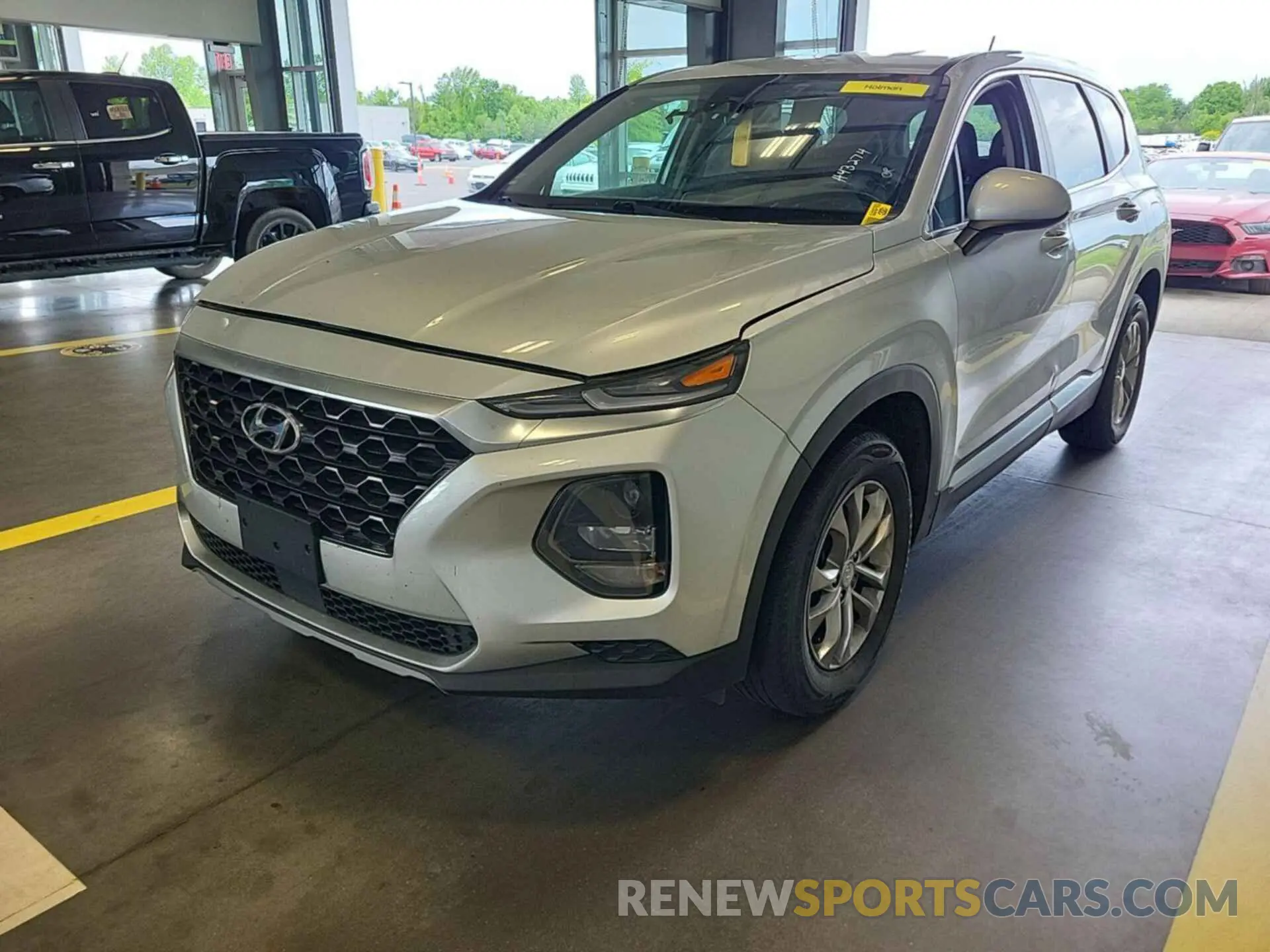 15 Photograph of a damaged car 5NMS2CADXKH044032 HYUNDAI SANTA FE 2019