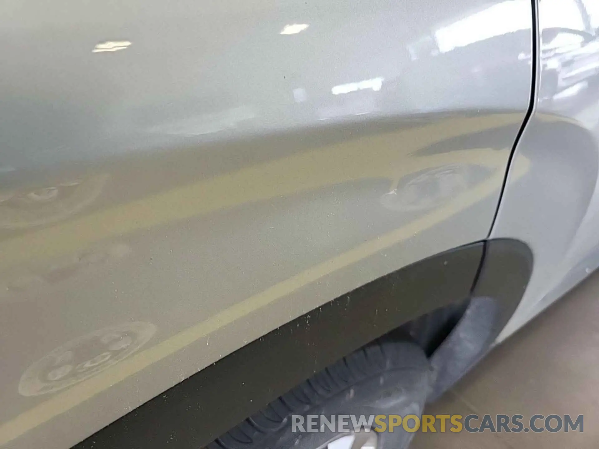 28 Photograph of a damaged car 5NMS2CADXKH044032 HYUNDAI SANTA FE 2019