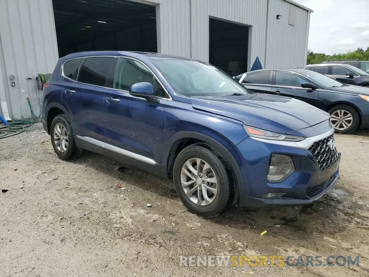 4 Photograph of a damaged car 5NMS33AD0KH043131 HYUNDAI SANTA FE 2019