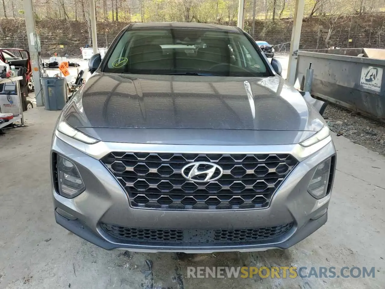 5 Photograph of a damaged car 5NMS33AD1KH058818 HYUNDAI SANTA FE 2019