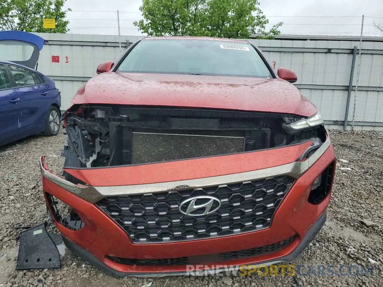 5 Photograph of a damaged car 5NMS33AD3KH073756 HYUNDAI SANTA FE 2019