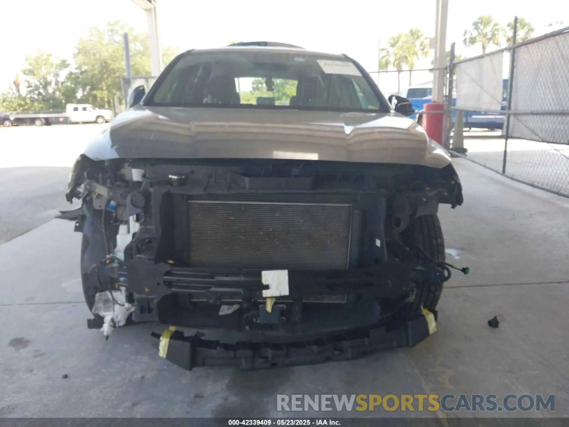 13 Фотография поврежденного автомобиля 5NMS33AD6KH100495 HYUNDAI SANTA FE 2019