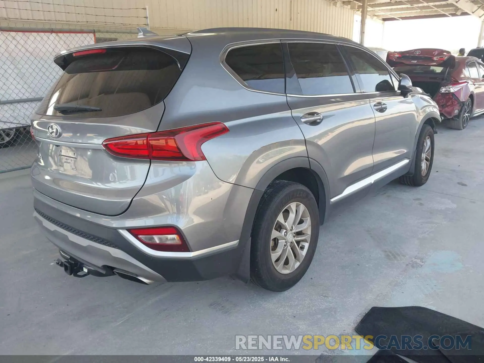 4 Фотография поврежденного автомобиля 5NMS33AD6KH100495 HYUNDAI SANTA FE 2019