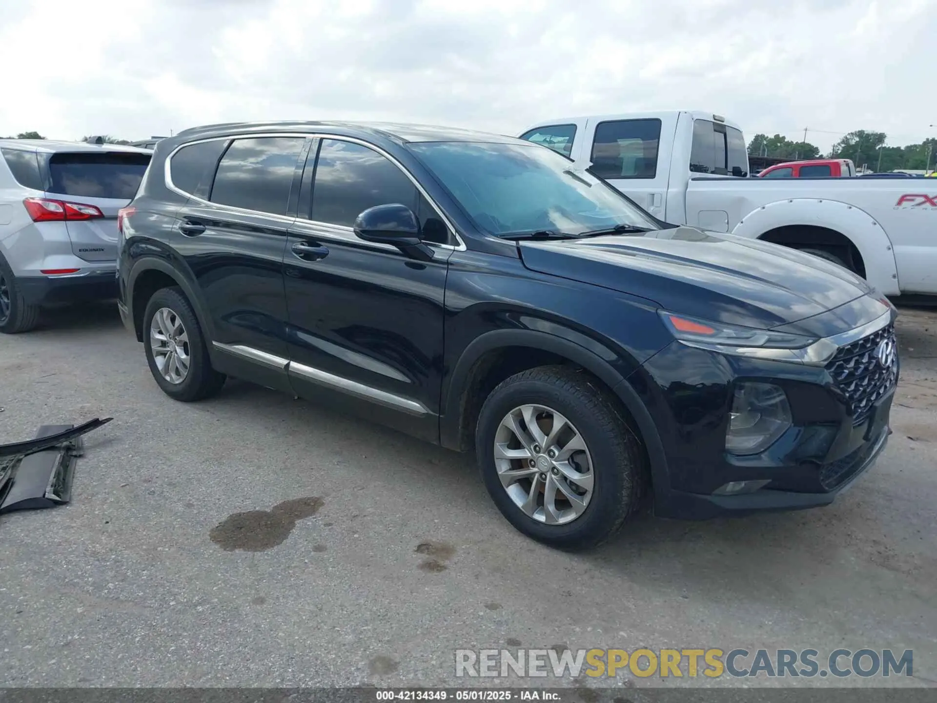 1 Photograph of a damaged car 5NMS33AD8KH006327 HYUNDAI SANTA FE 2019