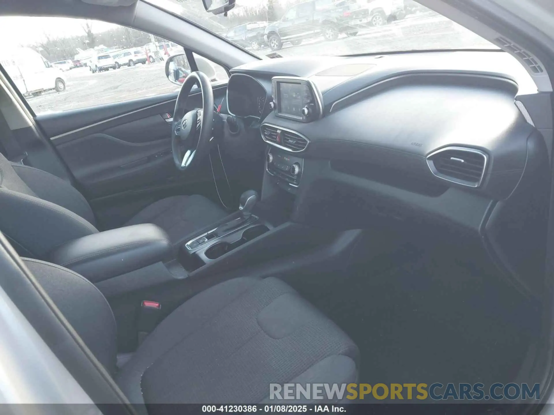 5 Photograph of a damaged car 5NMS33AD9KH033746 HYUNDAI SANTA FE 2019