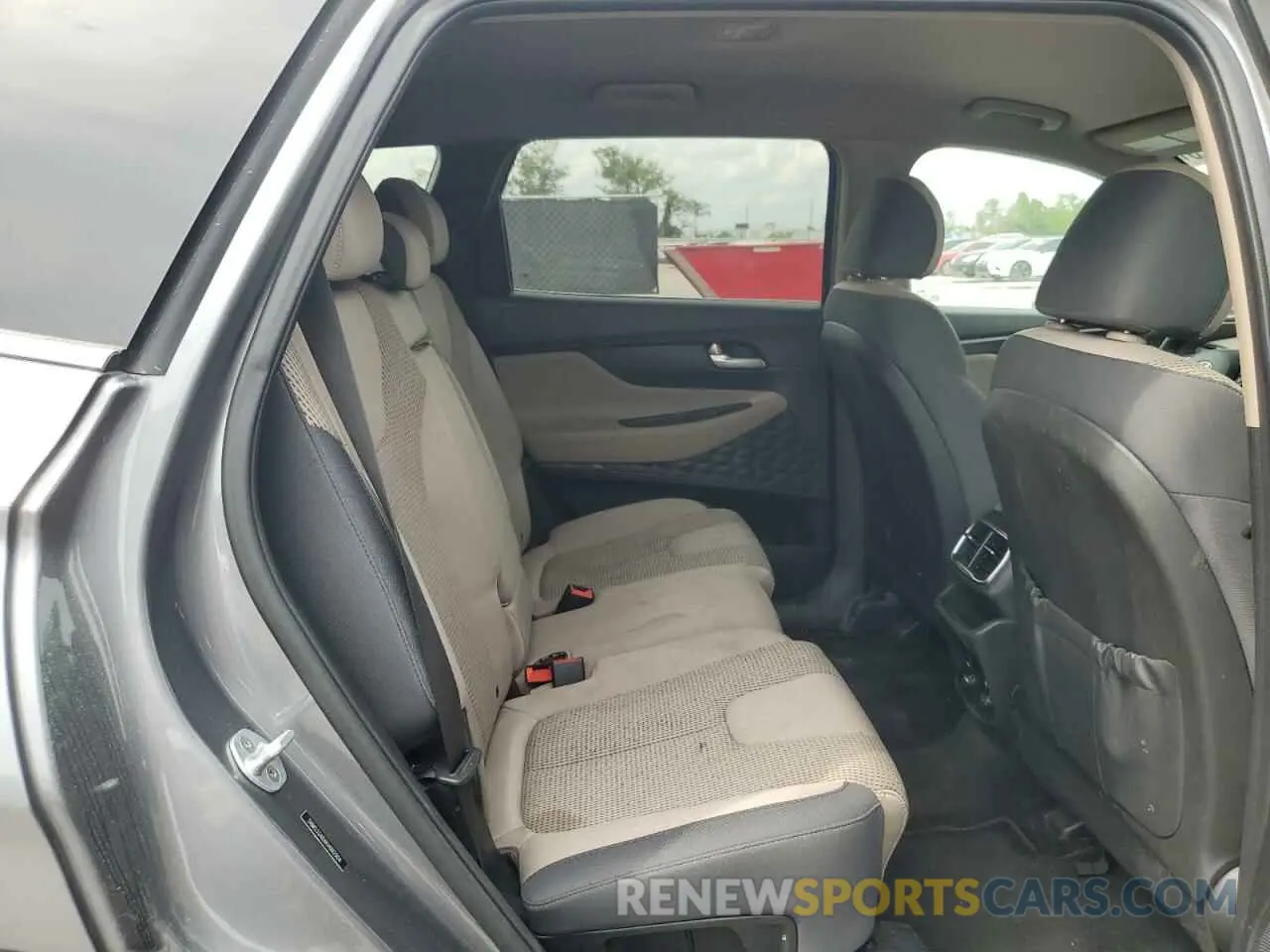 11 Photograph of a damaged car 5NMS33ADXKH092904 HYUNDAI SANTA FE 2019