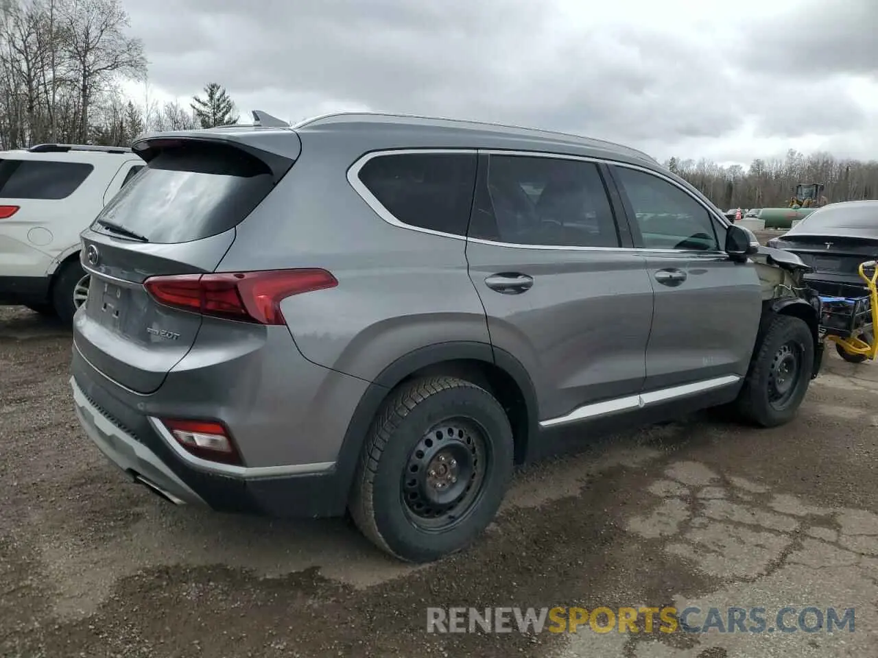 3 Photograph of a damaged car 5NMS3CAA9KH077185 HYUNDAI SANTA FE 2019