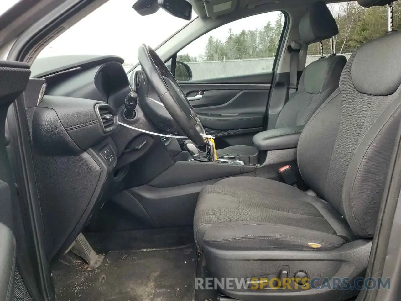 7 Photograph of a damaged car 5NMS3CAA9KH077185 HYUNDAI SANTA FE 2019