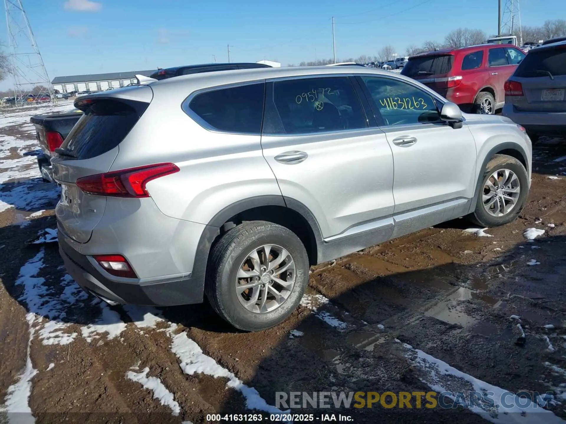 4 Фотография поврежденного автомобиля 5NMS3CAD0KH095472 HYUNDAI SANTA FE 2019