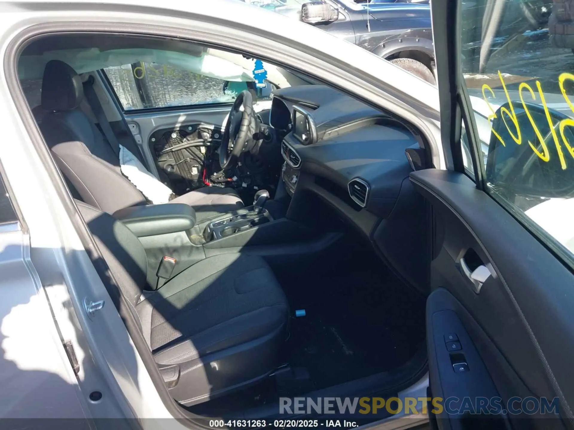 5 Фотография поврежденного автомобиля 5NMS3CAD0KH095472 HYUNDAI SANTA FE 2019