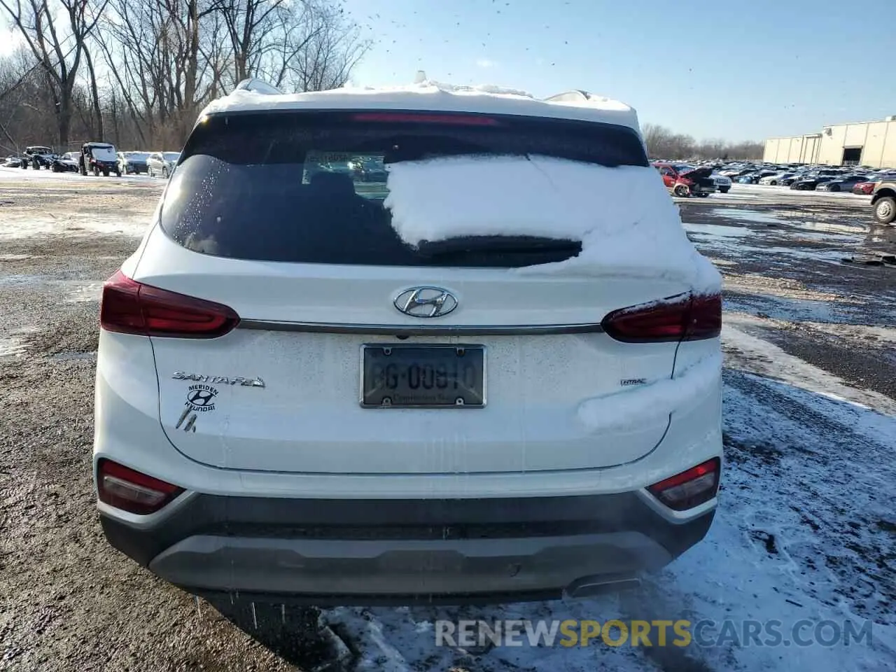 6 Photograph of a damaged car 5NMS3CAD1KH049942 HYUNDAI SANTA FE 2019