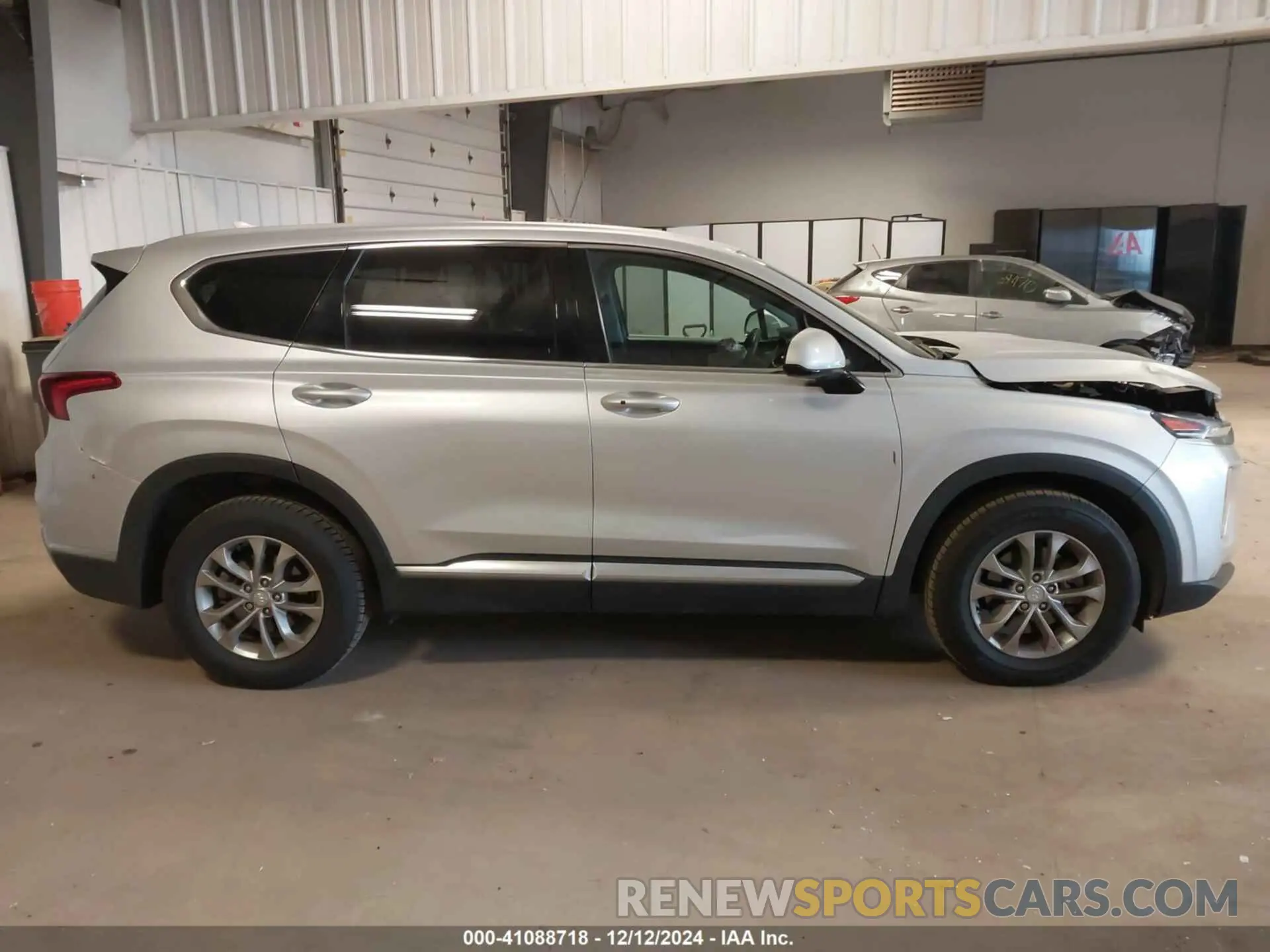 13 Photograph of a damaged car 5NMS3CAD3KH006333 HYUNDAI SANTA FE 2019