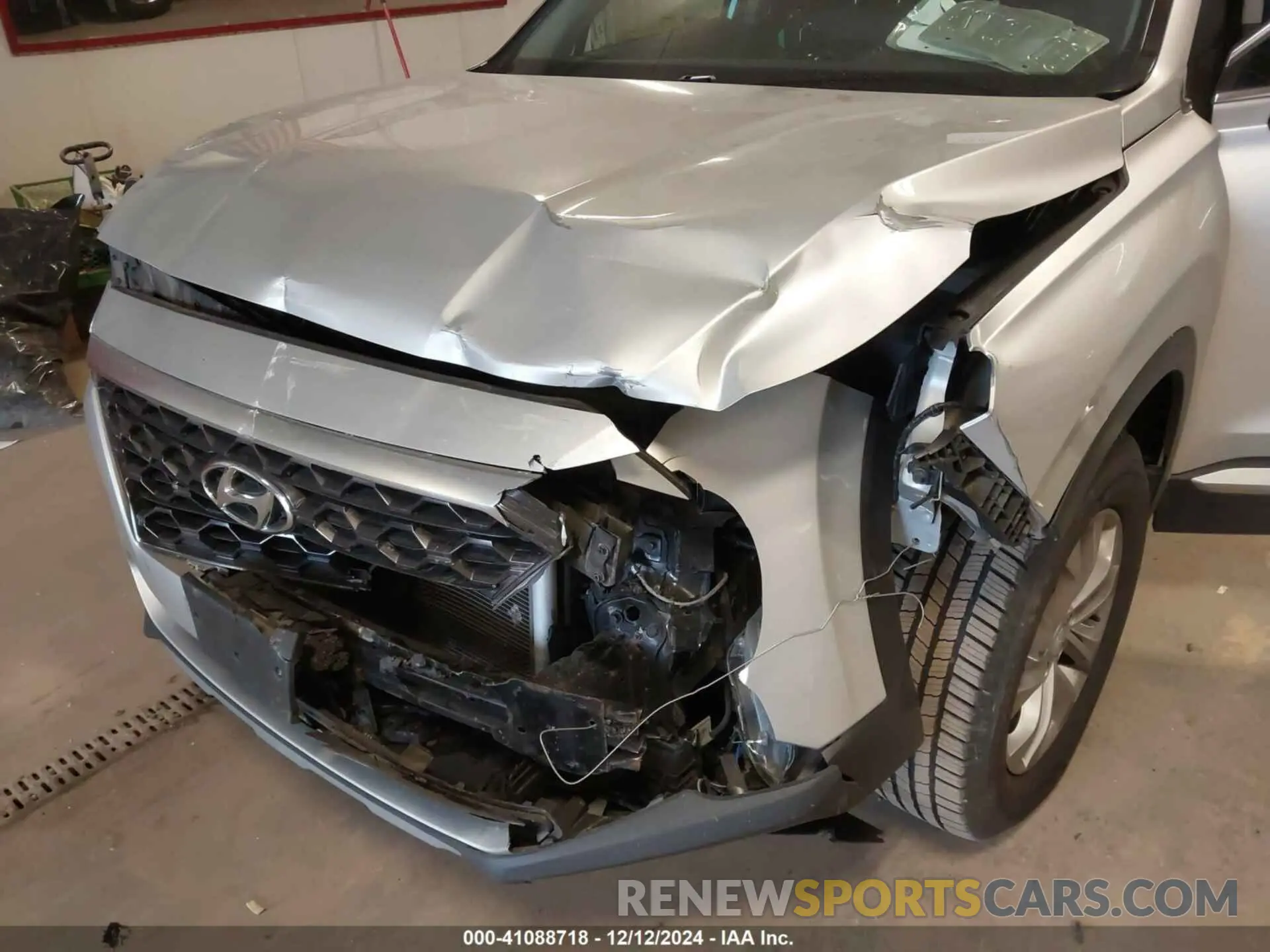 6 Photograph of a damaged car 5NMS3CAD3KH006333 HYUNDAI SANTA FE 2019