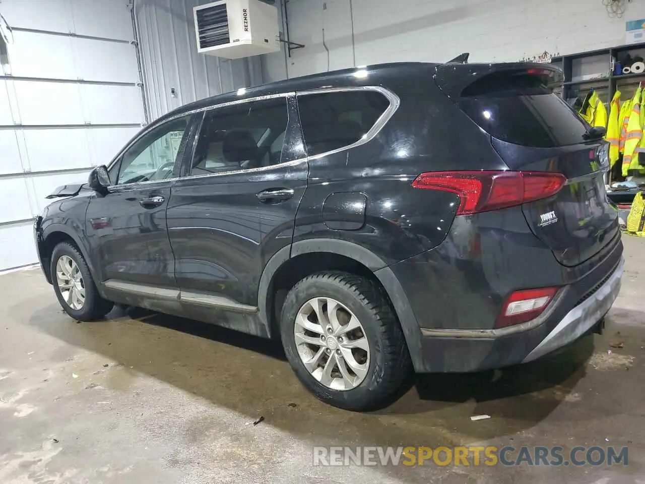 2 Photograph of a damaged car 5NMS3CAD3KH008163 HYUNDAI SANTA FE 2019
