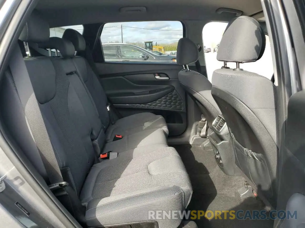 10 Photograph of a damaged car 5NMS3CAD3KH136001 HYUNDAI SANTA FE 2019
