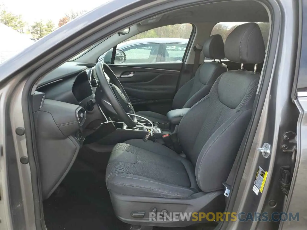 7 Photograph of a damaged car 5NMS3CAD3KH136001 HYUNDAI SANTA FE 2019