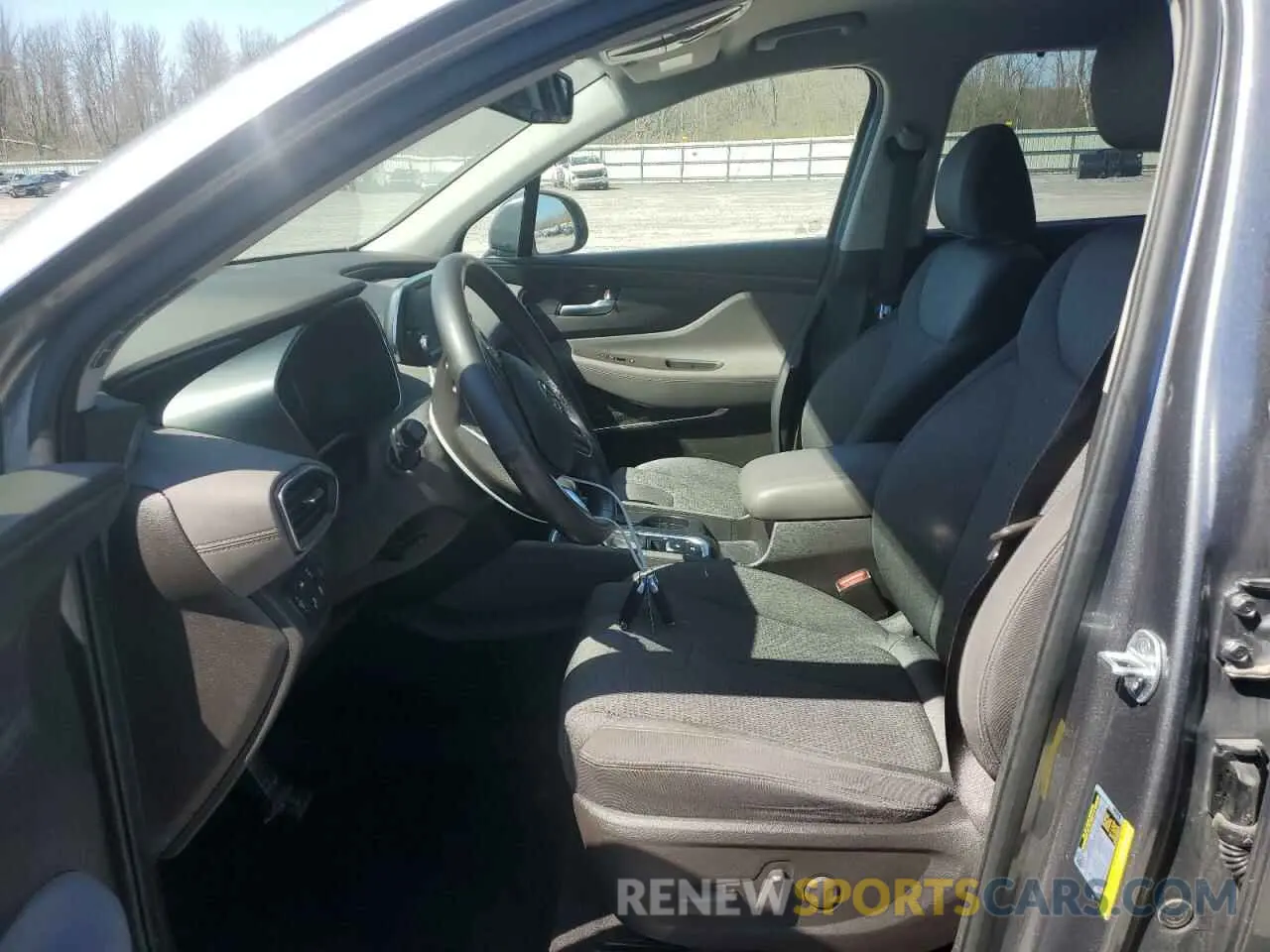 7 Photograph of a damaged car 5NMS3CAD4KH050471 HYUNDAI SANTA FE 2019