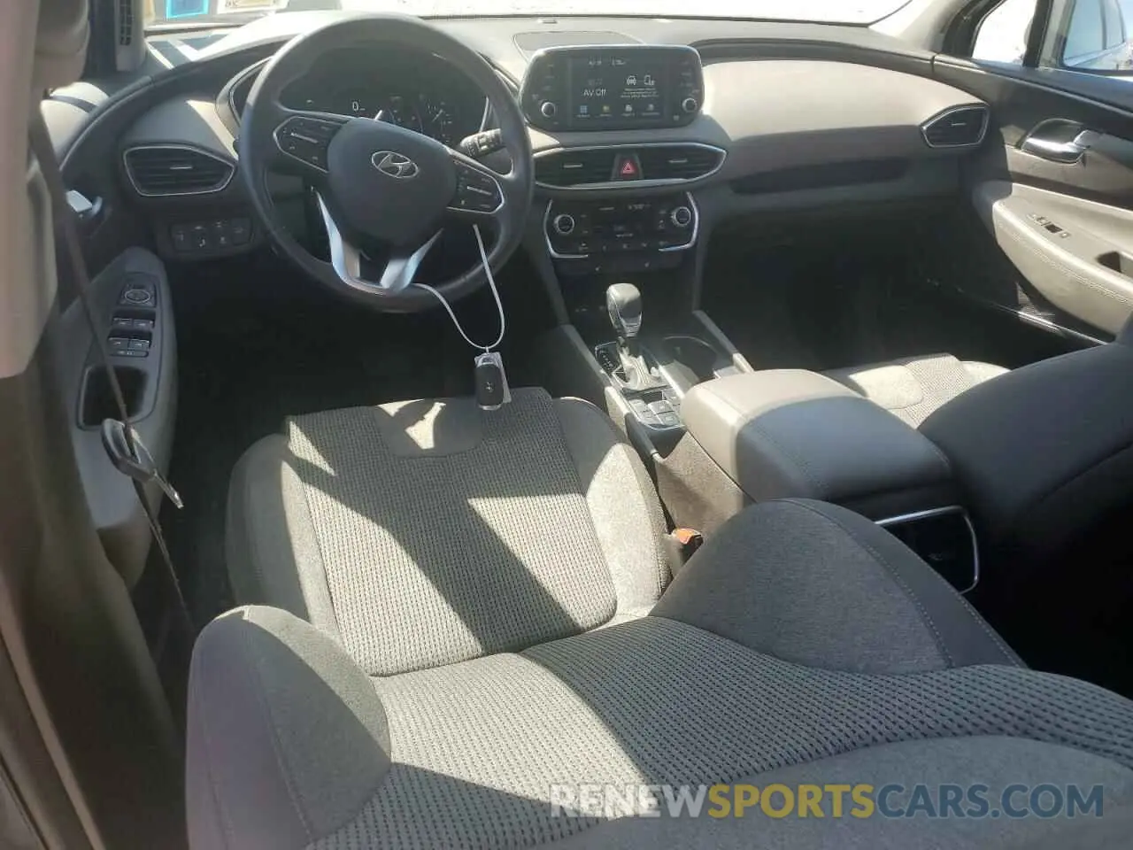 8 Photograph of a damaged car 5NMS3CAD4KH050471 HYUNDAI SANTA FE 2019