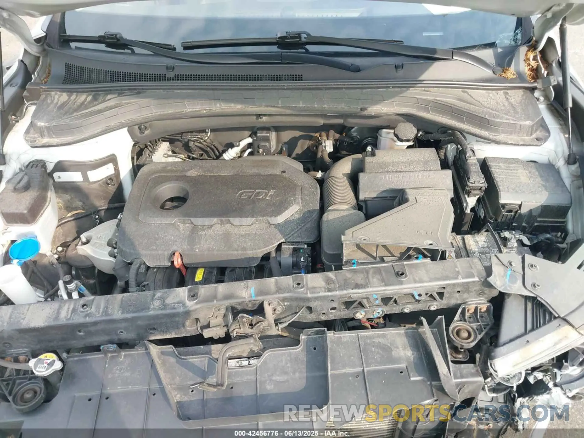 10 Photograph of a damaged car 5NMS3CAD4KH095474 HYUNDAI SANTA FE 2019