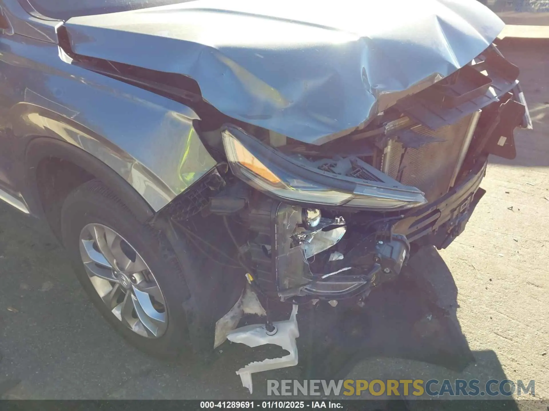 17 Фотография поврежденного автомобиля 5NMS3CAD5KH083477 HYUNDAI SANTA FE 2019