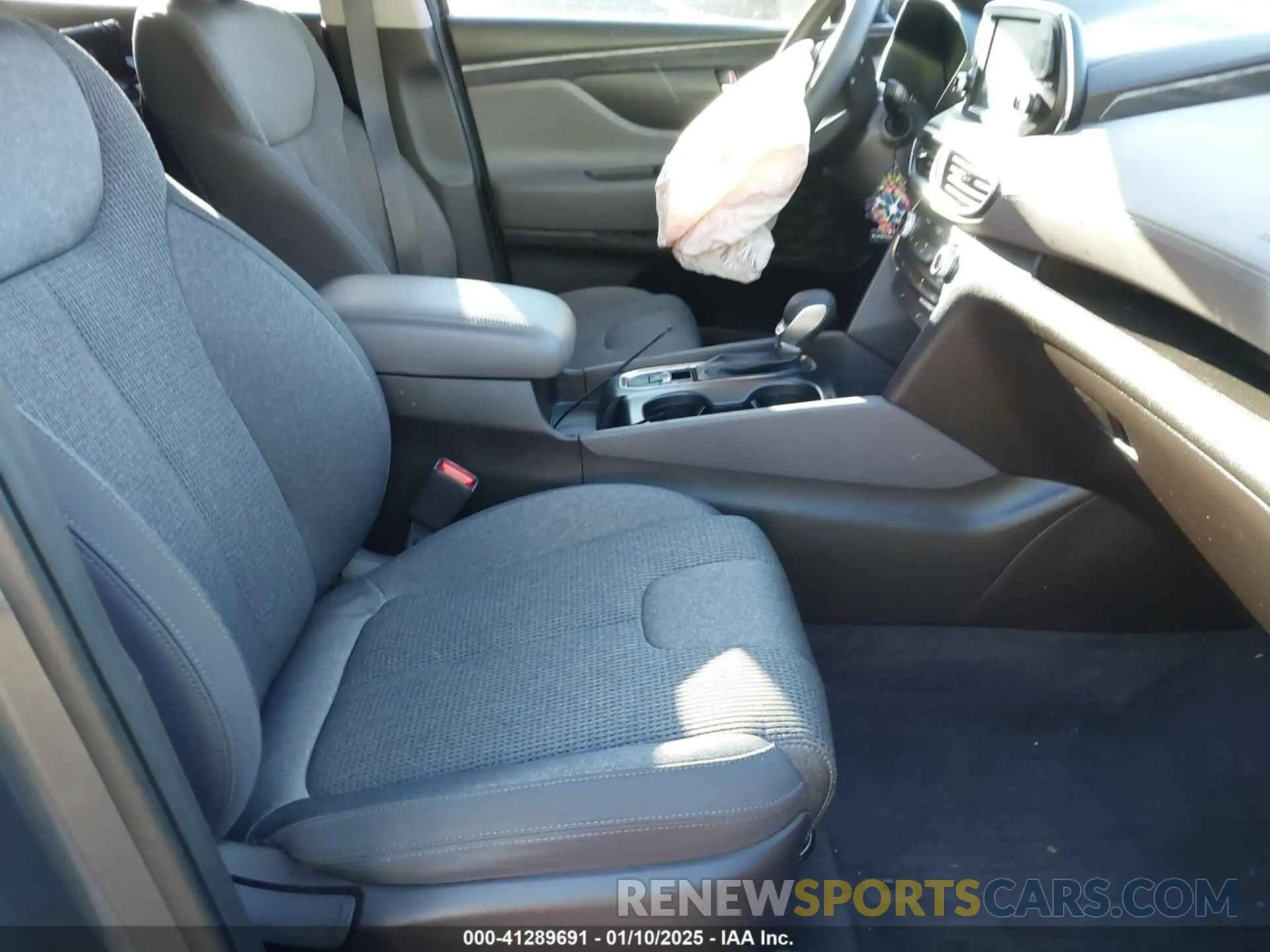 5 Фотография поврежденного автомобиля 5NMS3CAD5KH083477 HYUNDAI SANTA FE 2019