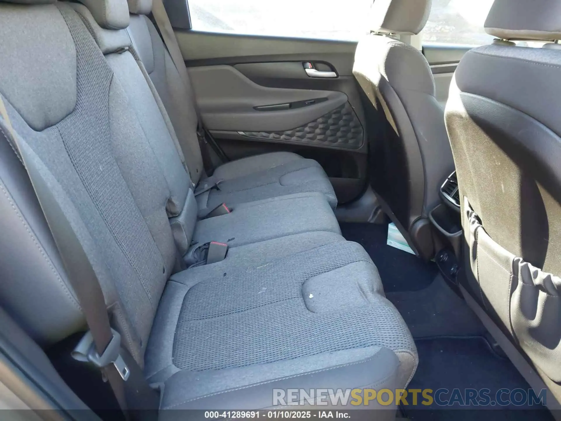 8 Фотография поврежденного автомобиля 5NMS3CAD5KH083477 HYUNDAI SANTA FE 2019